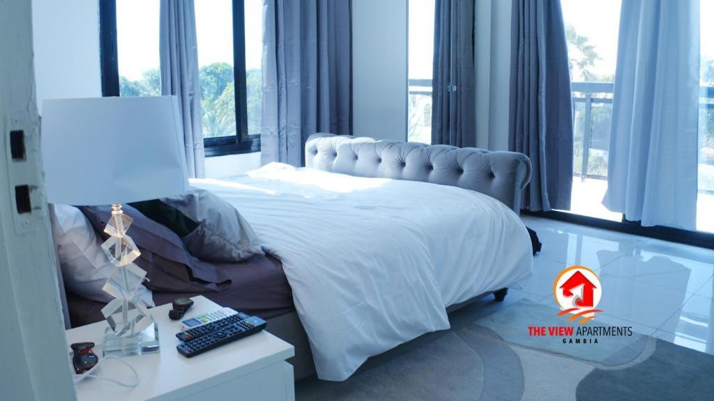The View Apartments Brusubi Экстерьер фото